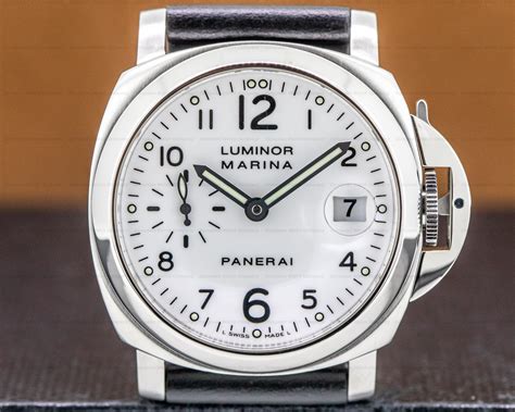 panerai 40 mm gmt|panerai 40mm white dial.